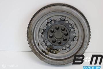 2-Massavliegwiel VW Sharan 7N 06J105266AE beschikbaar voor biedingen