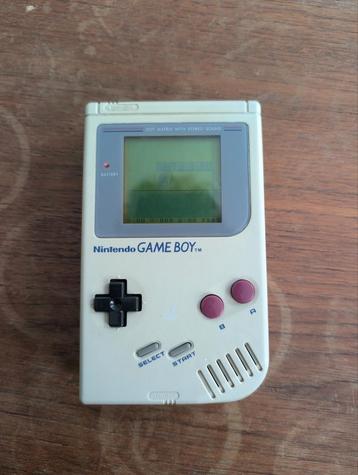 Nintendo Gameboy disponible aux enchères