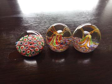 Anciennes boules presse papier  beschikbaar voor biedingen