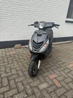 Piaggio zip 4t B klasse, Fietsen en Brommers, Ophalen, Zo goed als nieuw, Zip