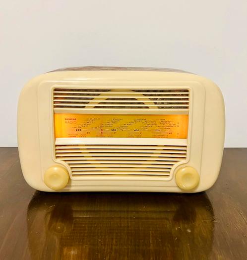 Prachtige Vintage Buizenradio SIEMENS SM522, 1951, Italië, Antiek en Kunst, Antiek | Tv's en Audio, Verzenden