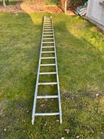 Échelle, Enlèvement, Utilisé, Échelle, 4 mètres ou plus