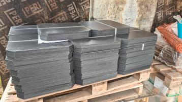 Leien 40cmx40cm. 532 stuks beschikbaar voor biedingen