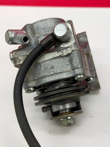 Originele Yamaha oliepomp Fs1. beschikbaar voor biedingen