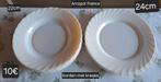 Arcopal beige borden, Antiek en Kunst, Ophalen