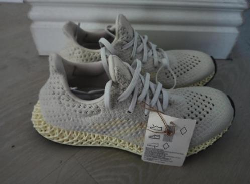 Chaussures baskets sneakers running Adidas 4DFWD neuves., Sport en Fitness, Basketbal, Nieuw, Schoenen, Ophalen of Verzenden