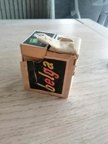 Vieilles boîtes d allumettes beschikbaar voor biedingen