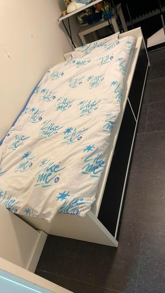 Ikea bed 1 persoons, Huis en Inrichting, Slaapkamer | Bedden, Gebruikt, Eenpersoons, 90 cm, 200 cm, Wit, Ophalen