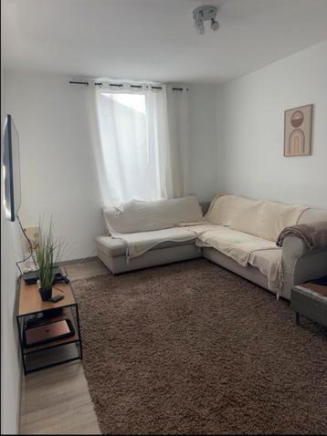 Kamer te huur in een appartement  beschikbaar voor biedingen