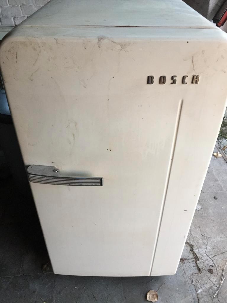 ② Frigo Bosch Vintage dans son jus avec compartiment freezer —  Réfrigérateurs & Frigos — 2ememain