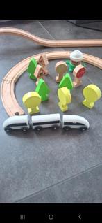 Houten sporen,treintje en houten toebehoren, Ophalen, Zo goed als nieuw, Duw- of Trekspeelgoed