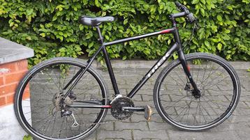 Vélo Trek FX3 taille L  beschikbaar voor biedingen