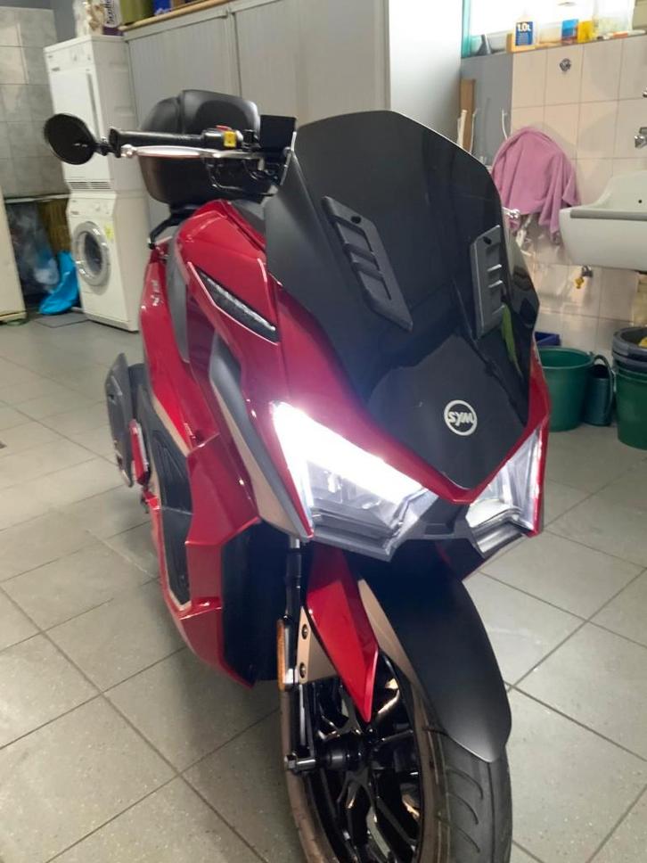 Een SYM JET X 125 LC/ABS is in nieuwstaat, Motoren, Motoren | Overige merken, Particulier, Scooter, 11 kW of minder, 1 cilinder