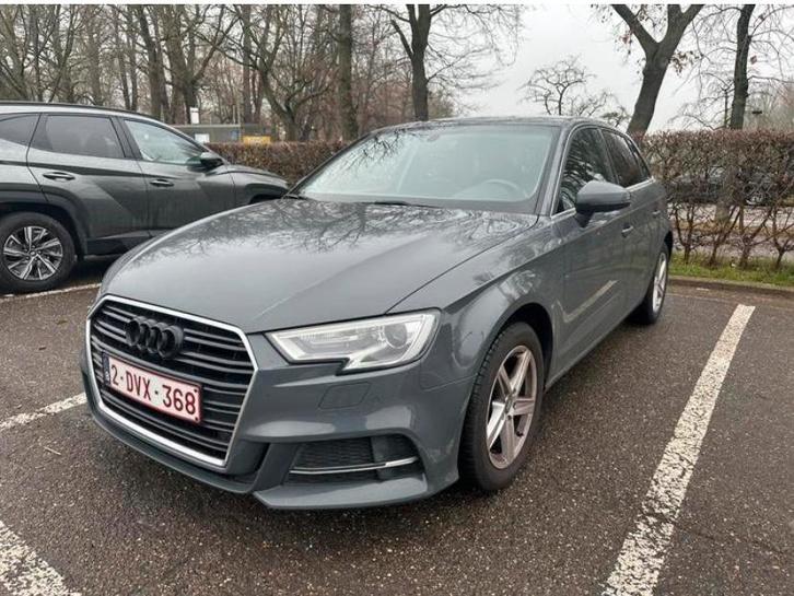 Audi A3 1.6 TDI 2019, Autos, Audi, Particulier, A3, ABS, Phares directionnels, Régulateur de distance, Airbags, Air conditionné