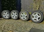 Très bons pneus été 225/55-16 originales BMW, Auto-onderdelen, Banden en Velgen, Ophalen, Gebruikt, 16 inch, Banden en Velgen
