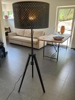 Zwarte staande lamp, Ophalen, Gebruikt, Hout, 150 tot 200 cm