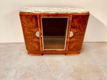 Art Deco buffetkast met vitrine beschikbaar voor biedingen