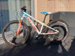 Kinderfiets cube, Ophalen, Zo goed als nieuw, 20 inch of meer, Cube