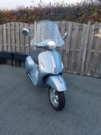 Vespa gts 125, Scooter, Permis Moto A1 minimum, Particulier, Éclairage LED
