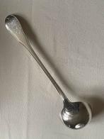 Louche à soupe argent  massif XVIIIe s  Bel Armoirie élaboré, Envoi