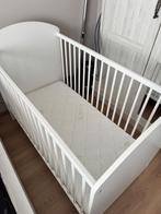 Baby bed met matras, Kinderen en Baby's, Ophalen, Zo goed als nieuw, Matras