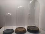 Globes (cloches) en verre avec socles, Enlèvement
