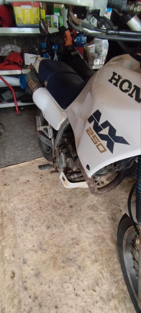 Honda nx250 dominator uit 1994 zie foto's, Motoren, Motoren | Honda, Particulier, Ophalen