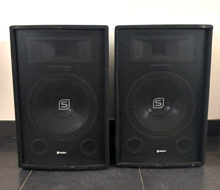 2 x XL boxen en Versterker, Audio, Tv en Foto, Luidsprekerboxen, Zo goed als nieuw, Ophalen