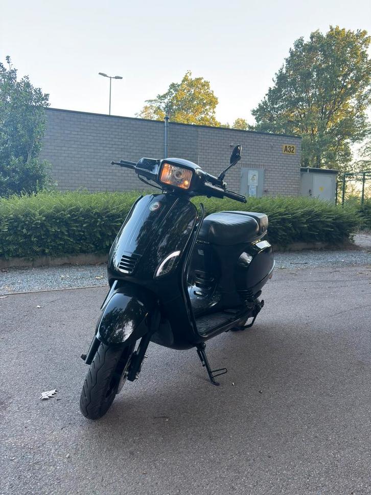 Dts milano s 2021 4takt injectie, Fietsen en Brommers, Brommeronderdelen | Scooters, Nieuw, Ophalen