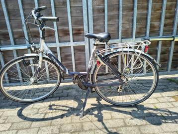 Minerva vrouwenfiets beschikbaar voor biedingen