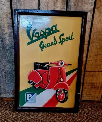 Plaque murale Vespa disponible aux enchères