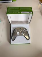 Microsoft Lunar Shift Controller wireless als nieuw, Games en Spelcomputers, Spelcomputers | Xbox Series X en S, Ophalen, Zo goed als nieuw