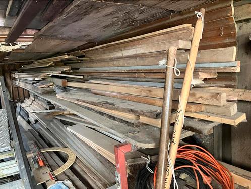 Grote partij planken, balken, platen., Doe-het-zelf en Bouw, Hout en Planken, Zo goed als nieuw, Beuken, Ophalen
