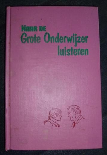 Naar de Grote Onderwijzer luisteren beschikbaar voor biedingen
