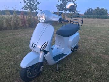 GTS Toscana 50CC B klasse beschikbaar voor biedingen