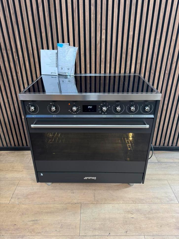 Unieke Smeg Inductie Fornuis 90 cm (Gratis bezorgen), Elektronische apparatuur, Fornuizen, Zo goed als nieuw, Inductie, Ophalen of Verzenden