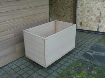 Kist op wieltjes voor o.a. brandhout - 89 cm x 61 cm x 61 cm beschikbaar voor biedingen