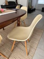 8 eetkamerstoelen kuip creme, Huis en Inrichting, Stoelen, Ophalen, Kunststof, Wit, Zo goed als nieuw