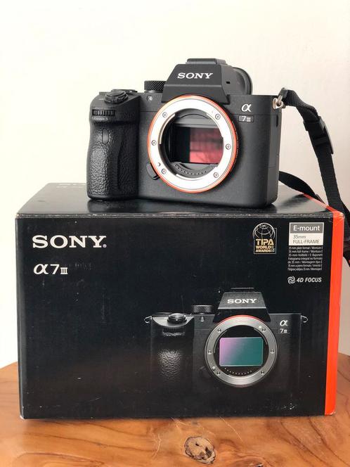 Sony alpha 7III  24.4 Mpix + objectif sel 16-35mm F4 ZA., TV, Hi-fi & Vidéo, Photo | Appareils professionnels, Comme neuf