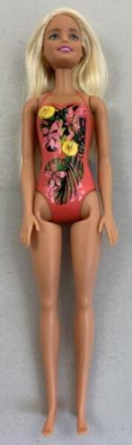 Barbie Water Play Beach Doll Maillot de bain fleur rose 2015, Utilisé, Enlèvement ou Envoi, Barbie