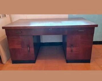 Art Deco Bureau Design Donald Deskey beschikbaar voor biedingen