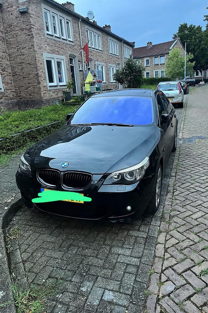 BMW 535D E60 2006 prijs niet onhandelbaar, Auto's, BMW, Particulier, 5 Reeks, Bochtverlichting, Diesel, Automaat, Onderhoudsboekje