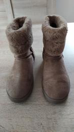 Bottillons beige en daim.  Pointure 37, Brun, Enlèvement ou Envoi, Boots et Botinnes, Neuf