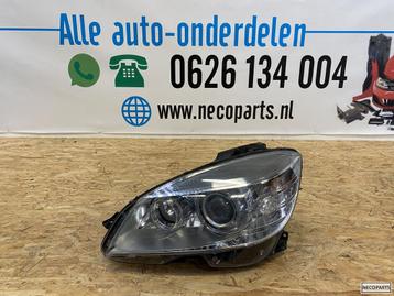 C KLASSE W204 XENON KOPLAMP LINKS ORIGINEEL A2048202961 beschikbaar voor biedingen