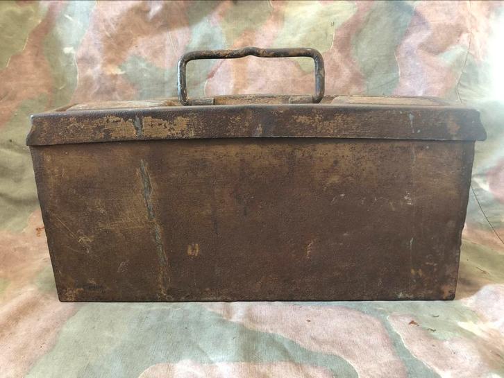Duitse WH WW2 MG42 TAN kist (1), Verzamelen, Militaria | Tweede Wereldoorlog, Ophalen of Verzenden