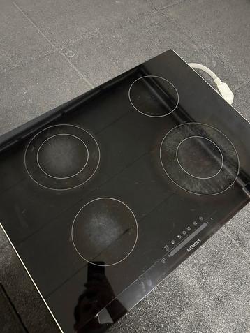 Siemens kookplaat (52cm x 71cm) beschikbaar voor biedingen