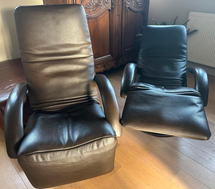 2 Jori Yoga leder relax fauteuils in nieuwstaat, Huis en Inrichting, Fauteuils, Zo goed als nieuw, Ophalen