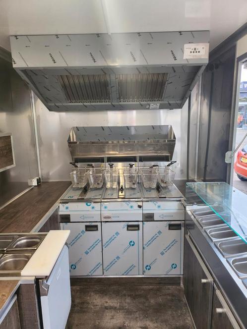Foodtruck frietwagen verkoopwagen Renault Master, Zakelijke goederen, Horeca | Keukenapparatuur, Ophalen of Verzenden