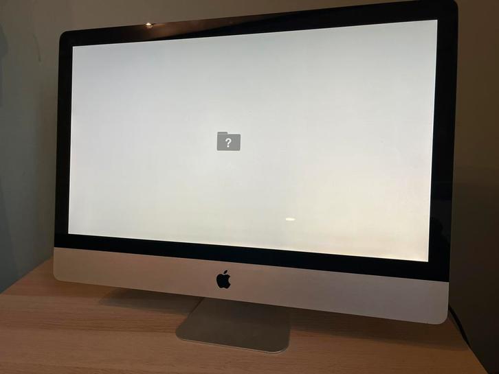 iMac 27” (2011) – i7 / 8GB RAM / SSD – Défect, Computers en Software, Apple Desktops, Niet werkend, iMac, HDD en SSD, Onbekend