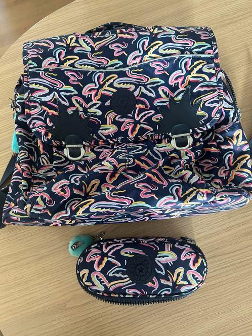 Boekentas en pennenzak kipling, Handtassen en Accessoires, Tassen | Schooltassen, Ophalen of Verzenden